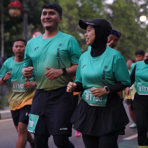 Race photo from BAUR RUN 2025