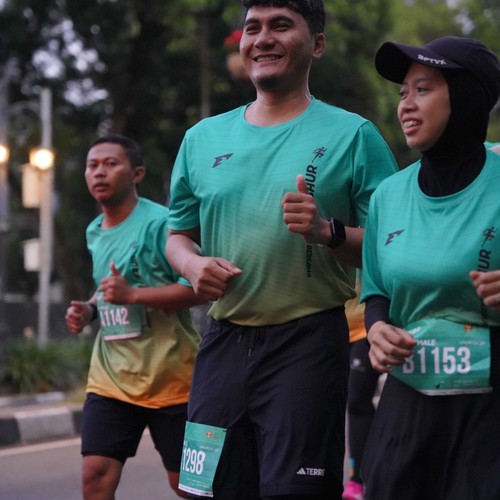 Race photo from BAUR RUN 2025