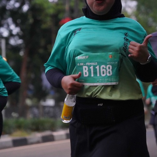 Race photo from BAUR RUN 2025