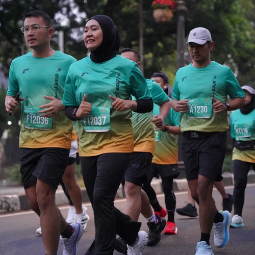 Race photo from BAUR RUN 2025