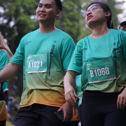 Race photo from BAUR RUN 2025
