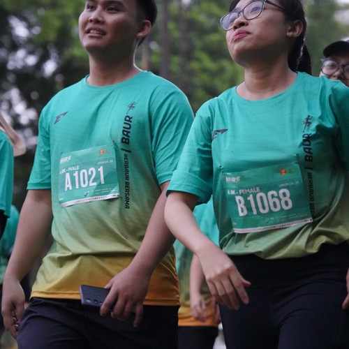 Race photo from BAUR RUN 2025