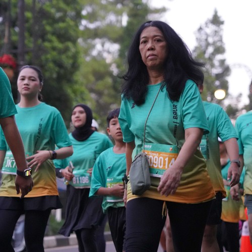 Race photo from BAUR RUN 2025