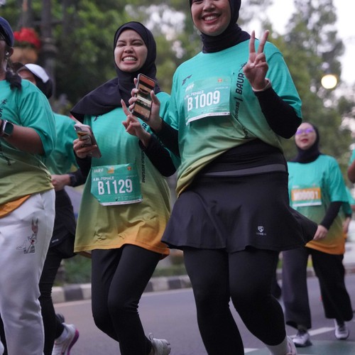 Race photo from BAUR RUN 2025