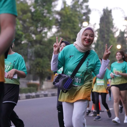 Race photo from BAUR RUN 2025