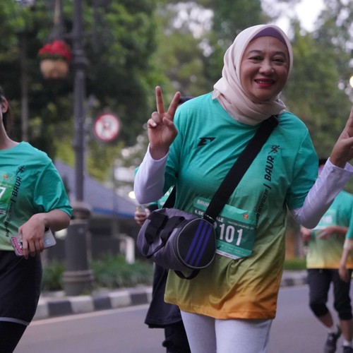 Race photo from BAUR RUN 2025