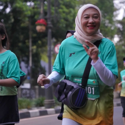 Race photo from BAUR RUN 2025