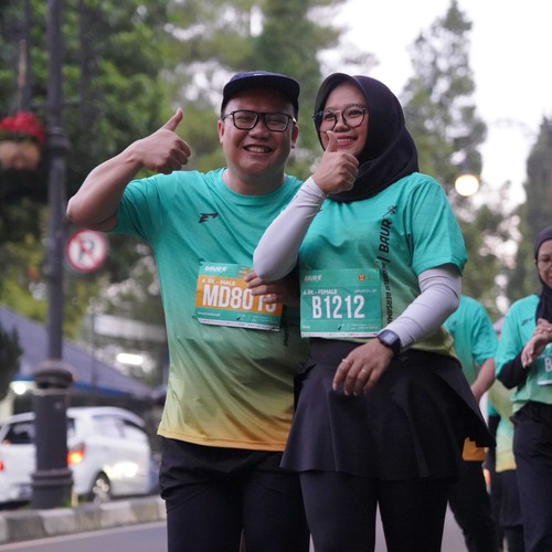 Race photo from BAUR RUN 2025