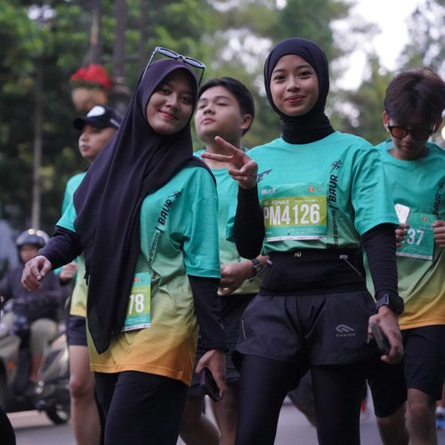 Race photo from BAUR RUN 2025