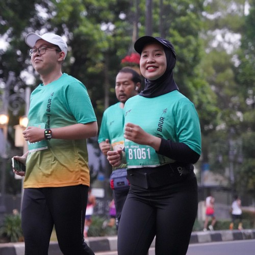 Race photo from BAUR RUN 2025