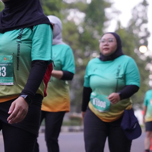 Race photo from BAUR RUN 2025