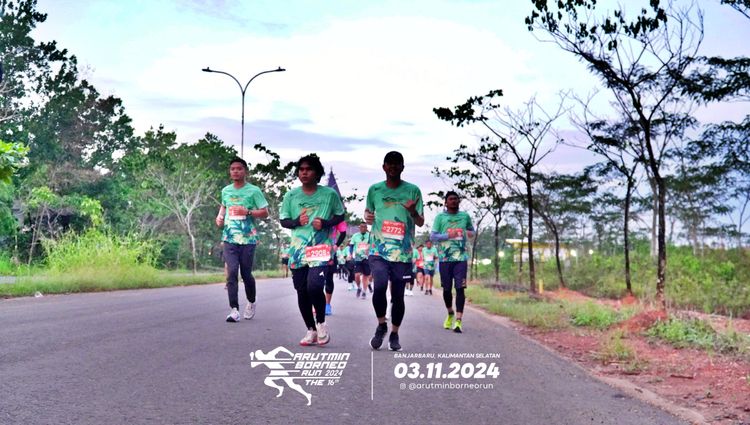 Race photo from Arutmin Borneo Run 2024