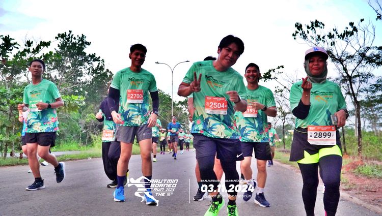 Race photo from Arutmin Borneo Run 2024