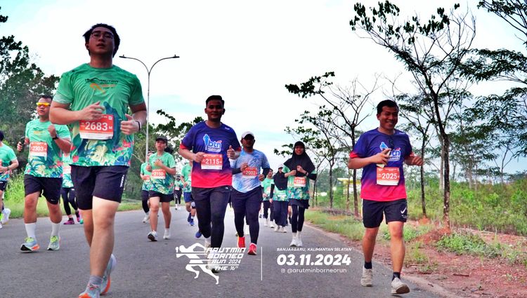 Race photo from Arutmin Borneo Run 2024