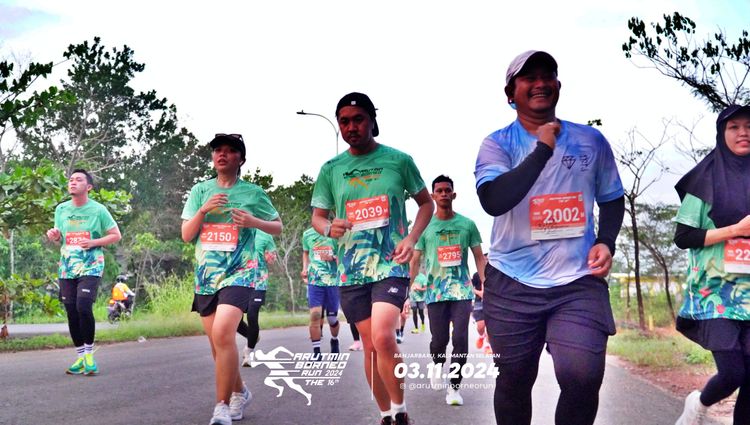Race photo from Arutmin Borneo Run 2024