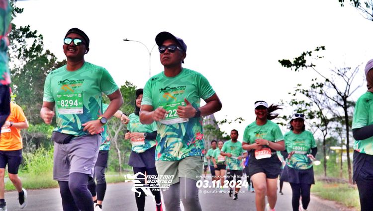 Race photo from Arutmin Borneo Run 2024