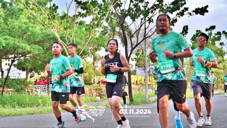 Race photo from Arutmin Borneo Run 2024