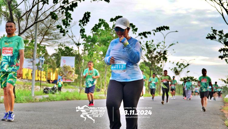 Race photo from Arutmin Borneo Run 2024