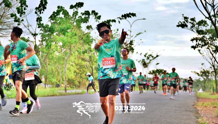 Race photo from Arutmin Borneo Run 2024