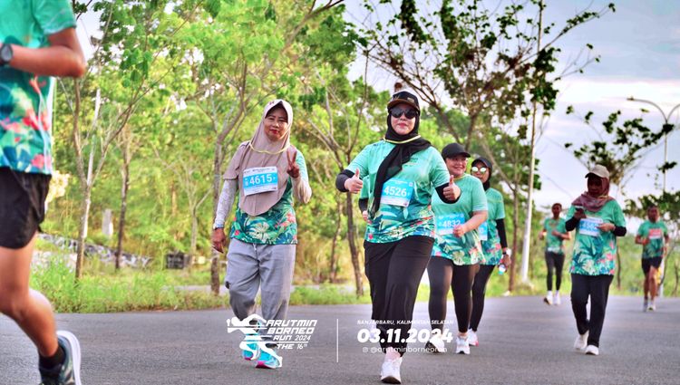 Race photo from Arutmin Borneo Run 2024