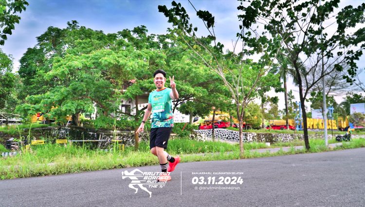 Race photo from Arutmin Borneo Run 2024