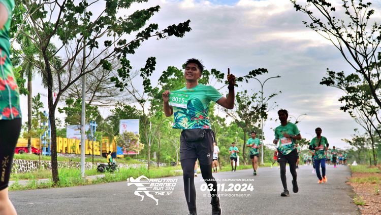 Race photo from Arutmin Borneo Run 2024