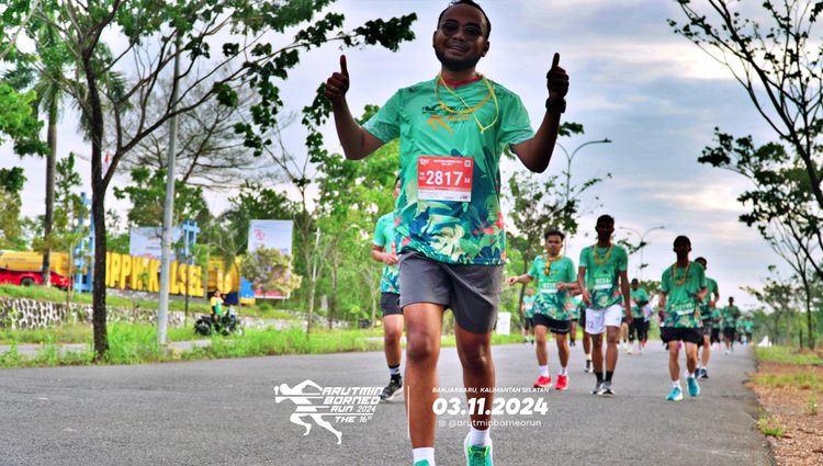Race photo from Arutmin Borneo Run 2024