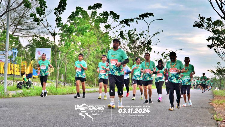 Race photo from Arutmin Borneo Run 2024