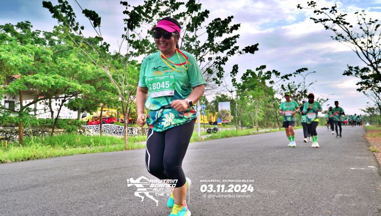 Race photo from Arutmin Borneo Run 2024