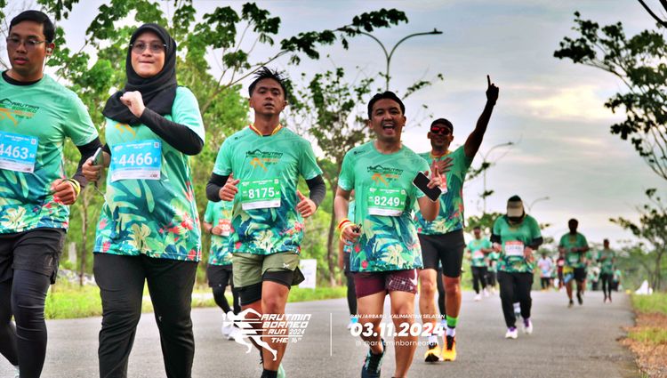 Race photo from Arutmin Borneo Run 2024