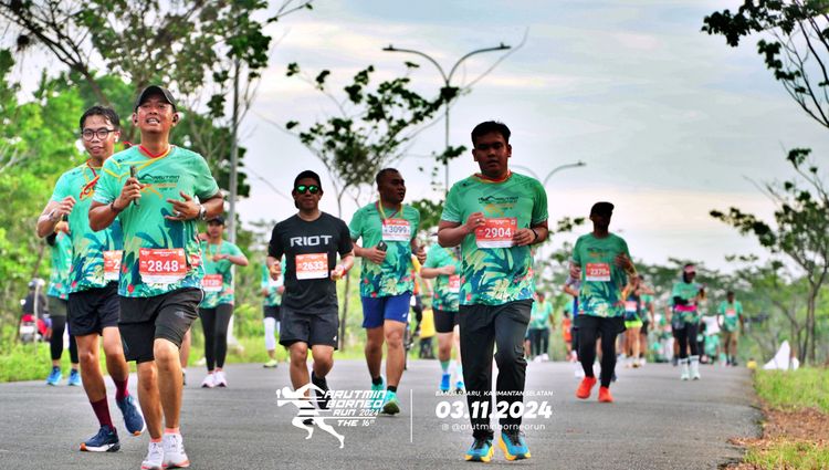 Race photo from Arutmin Borneo Run 2024