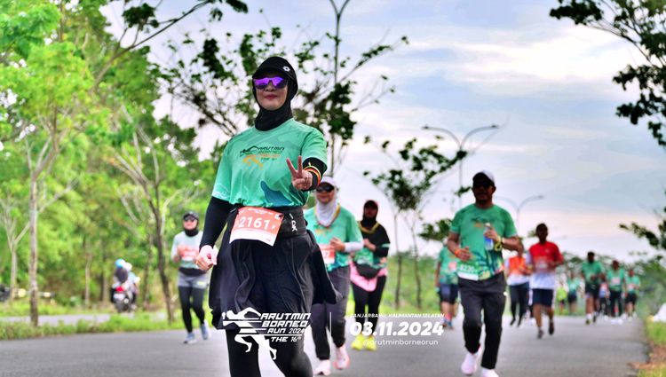 Race photo from Arutmin Borneo Run 2024