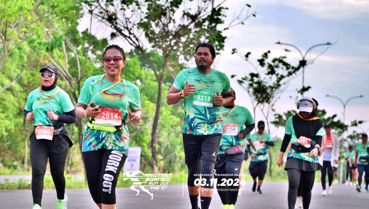 Race photo from Arutmin Borneo Run 2024