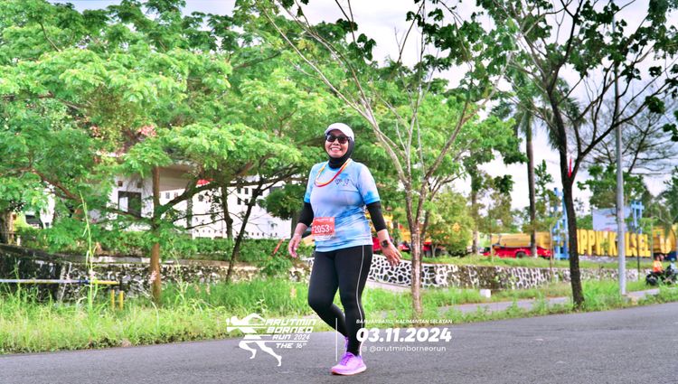 Race photo from Arutmin Borneo Run 2024