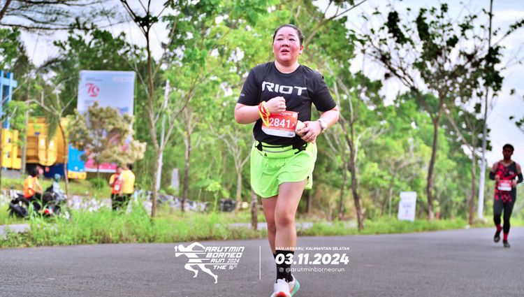 Race photo from Arutmin Borneo Run 2024