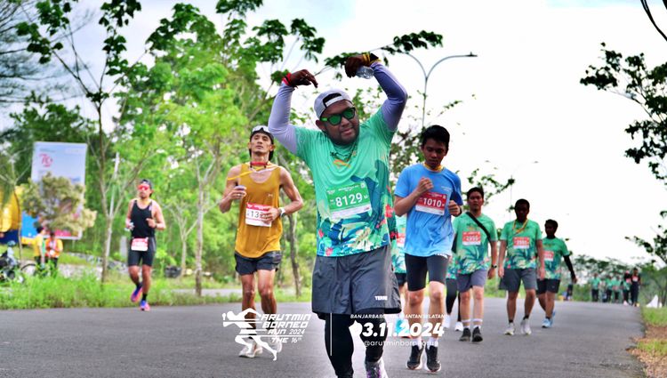 Race photo from Arutmin Borneo Run 2024