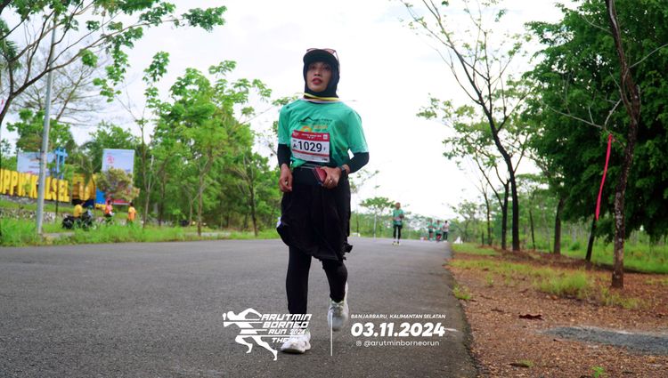 Race photo from Arutmin Borneo Run 2024