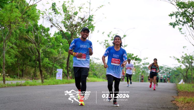 Race photo from Arutmin Borneo Run 2024