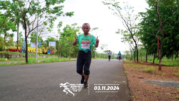 Race photo from Arutmin Borneo Run 2024