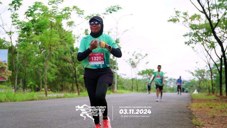 Race photo from Arutmin Borneo Run 2024
