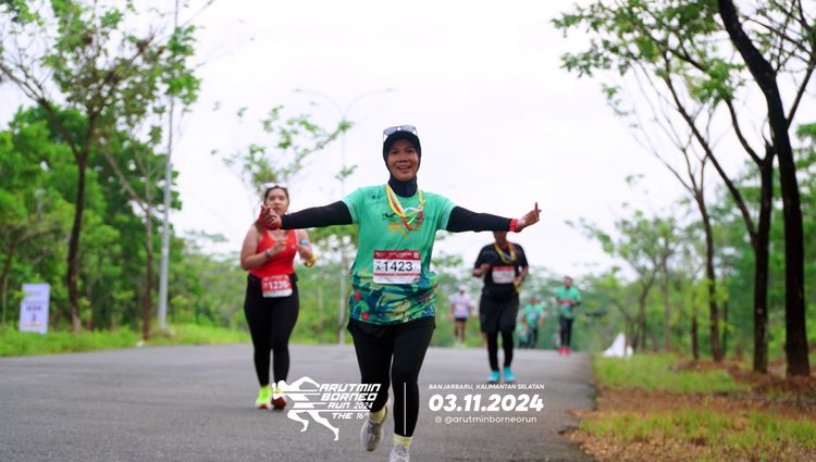 Race photo from Arutmin Borneo Run 2024