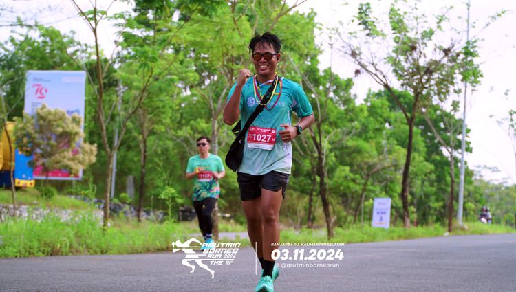 Race photo from Arutmin Borneo Run 2024