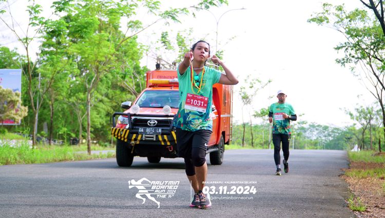 Race photo from Arutmin Borneo Run 2024