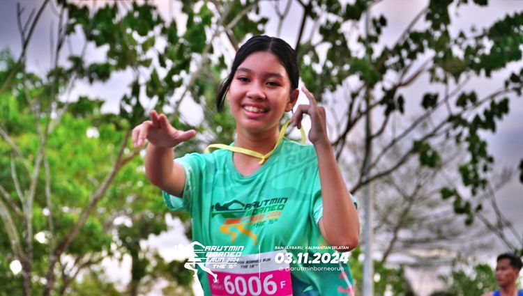 Race photo from Arutmin Borneo Run 2024