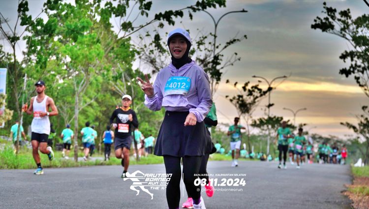 Race photo from Arutmin Borneo Run 2024