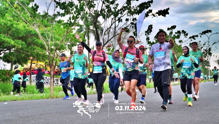 Race photo from Arutmin Borneo Run 2024