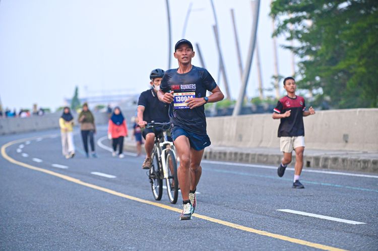 Race photo from NOTARACE 2025