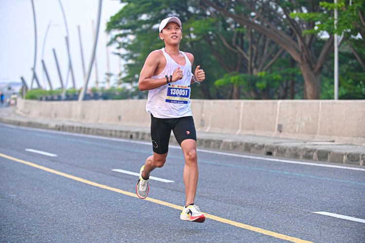 Race photo from NOTARACE 2025