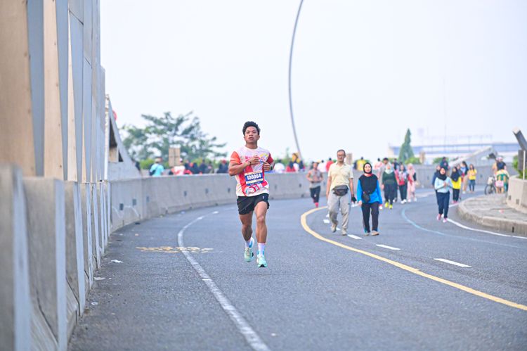 Race photo from NOTARACE 2025