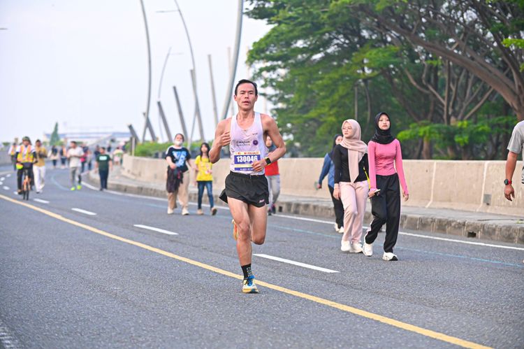 Race photo from NOTARACE 2025